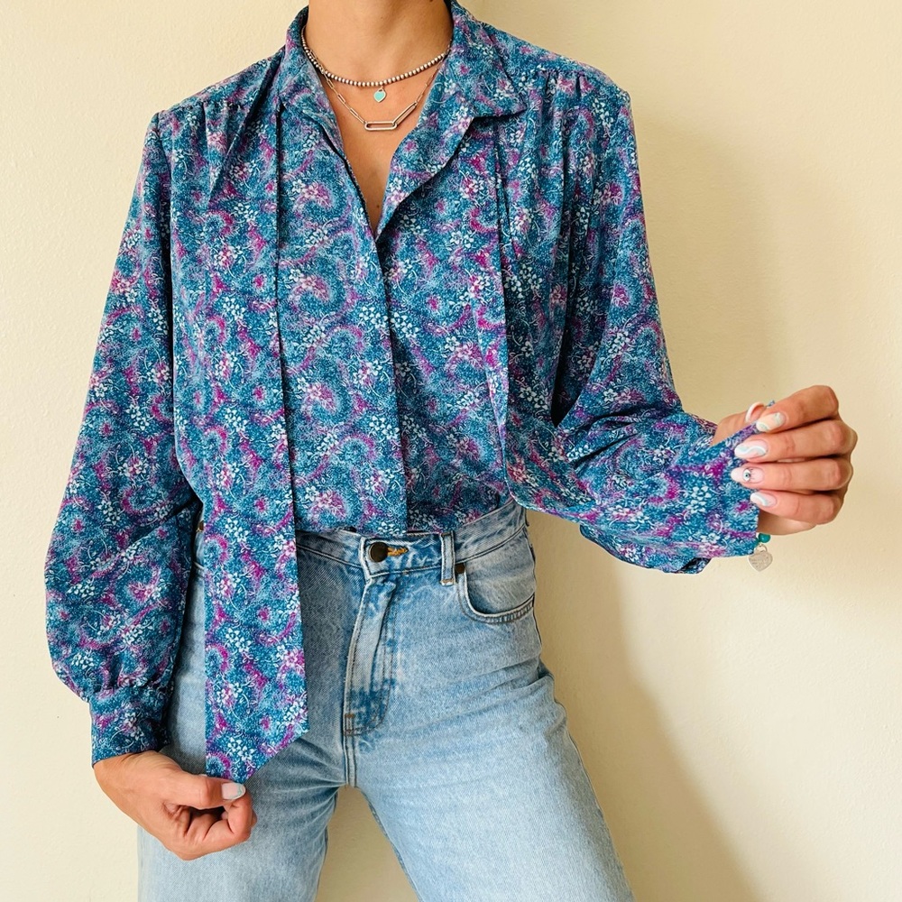Vintage PENDLETON Country Sophisticates Patterned Blouse Blue floral top